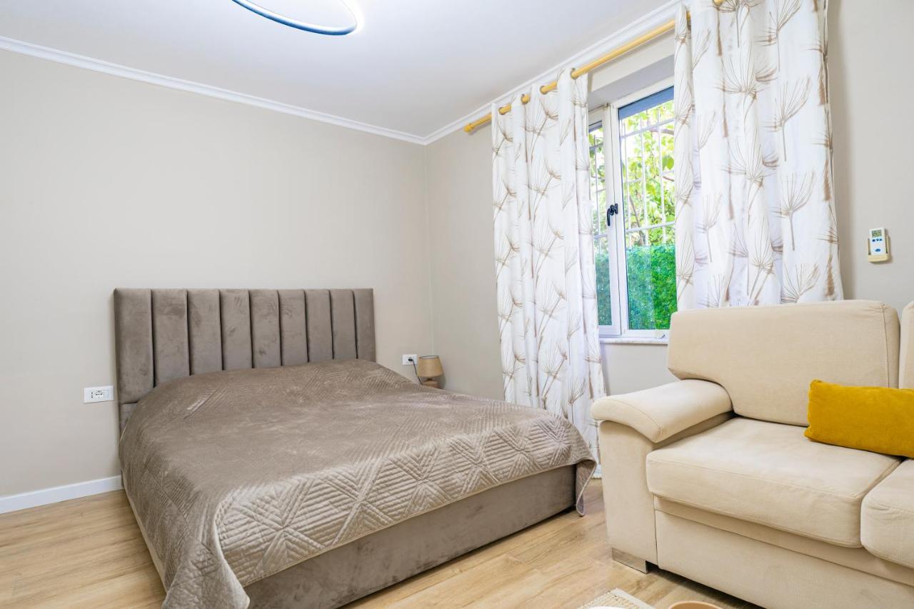 New Bazaar Cane Apartment 2 تيرانا المظهر الخارجي الصورة